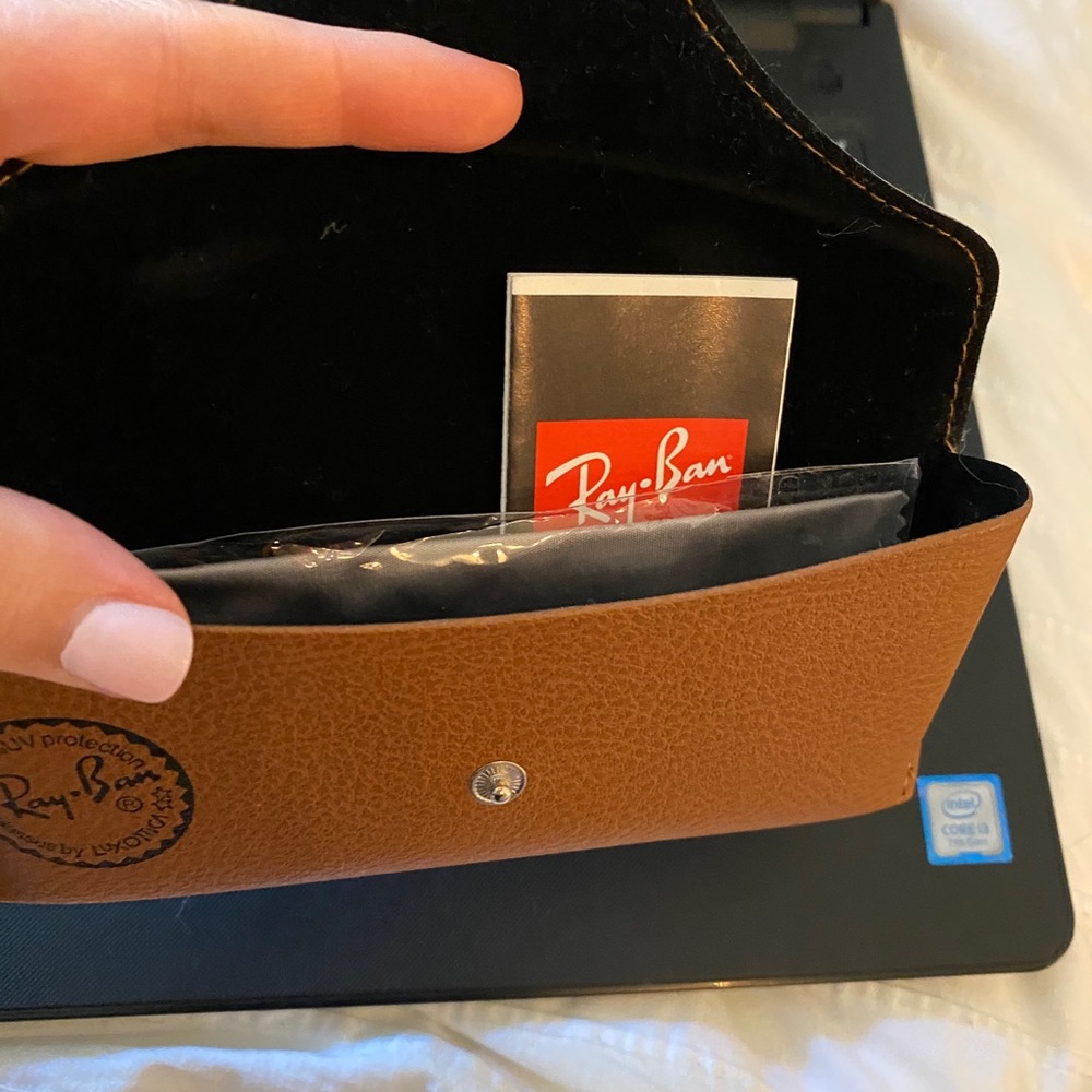 Ray Ban sunglasses - Picture 6 of 7